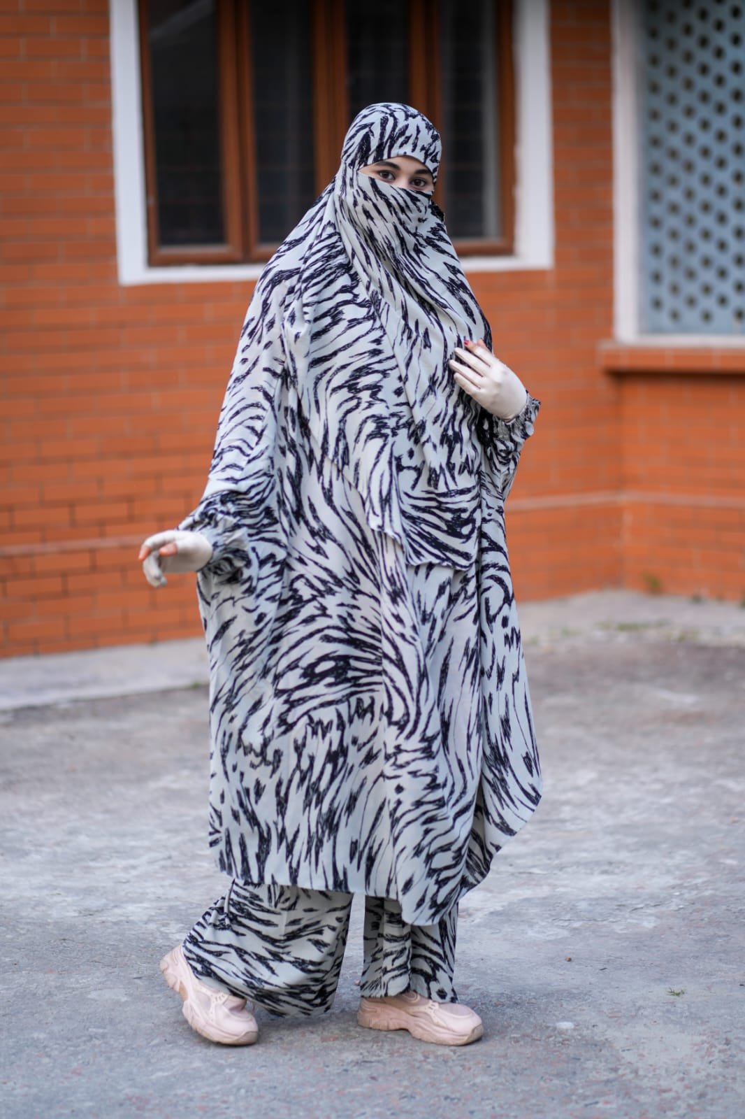 Luxury Mishori Silk Khimar - AS402